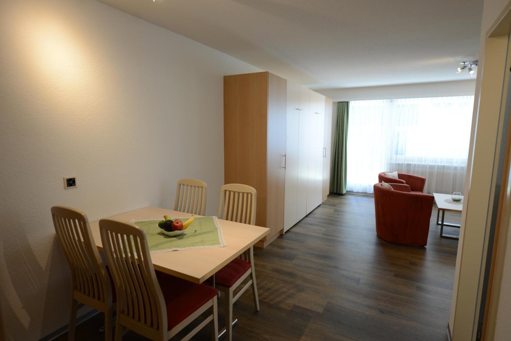 Haus Kandahar Saas-Fee Rom bilde