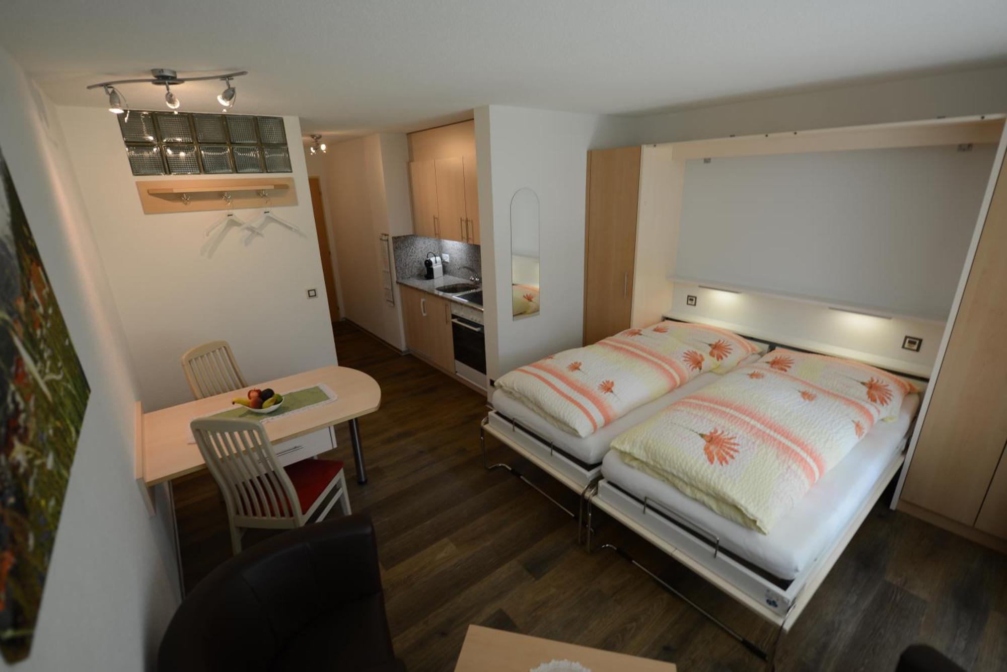 Haus Kandahar Saas-Fee Rom bilde